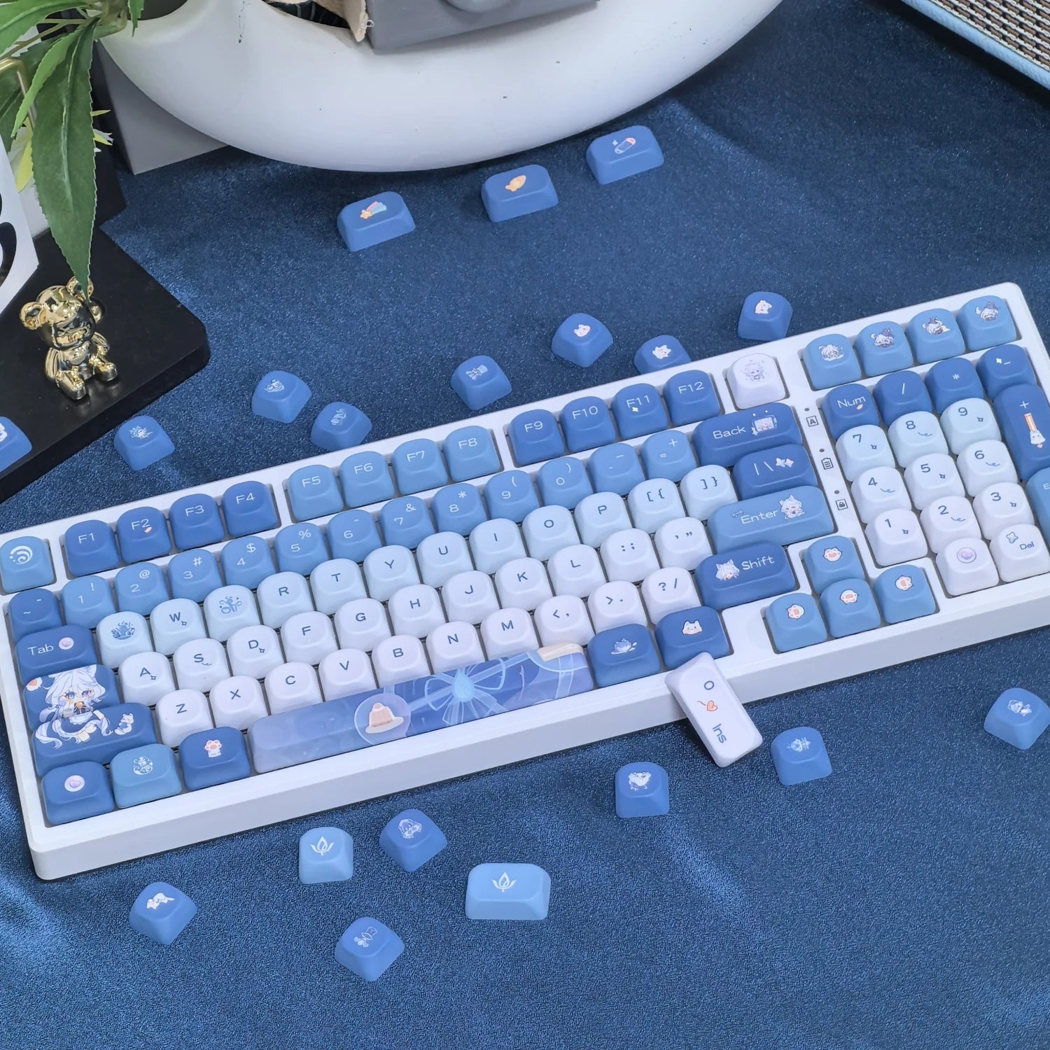 Genshin Impact Furina Keycaps 137 Keys MOA Profile Focalors PBT Five-sided Sublimation Keycap Set for DIY Mechanical Keyboard